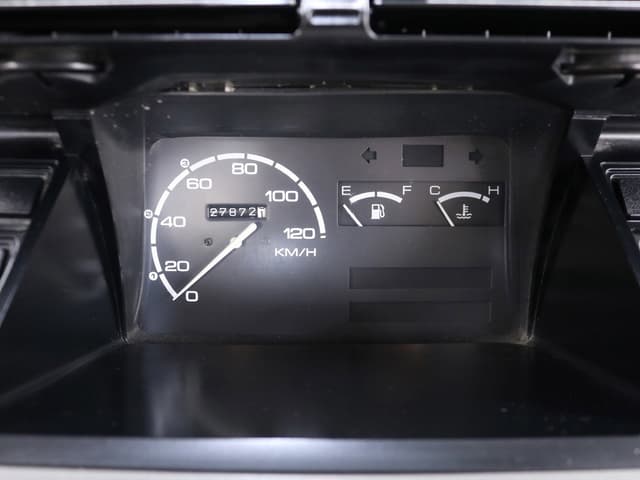 1990 Suzuki Carry JDM car for sale — photo 11 of 25
