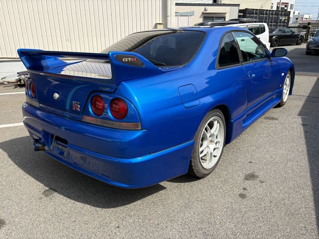1996 Nissan Skyline JDM car for sale — photo 3 of 16