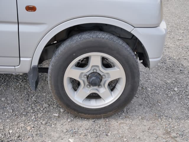 2001 Suzuki Jimny JDM car for sale — photo 22 of 25