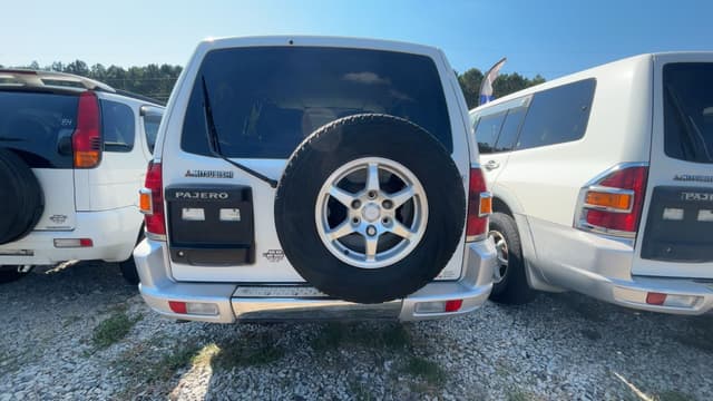 1999 Mitsubishi Pajero JDM car for sale — photo 2 of 4