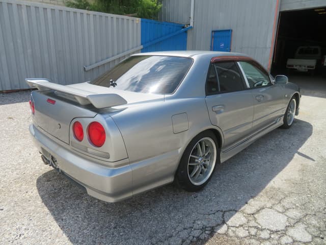 1999 Nissan Skyline JDM car for sale — photo 3 of 24