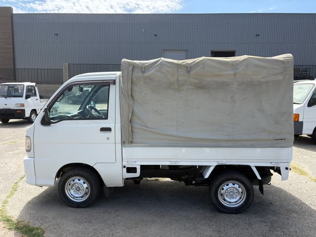 2000 Daihatsu Hijet JDM car for sale — photo 4 of 25