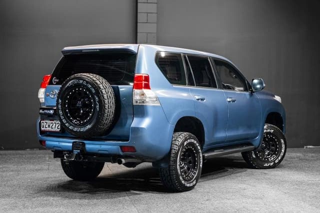 2010 Toyota Land Cruiser Prado JDM car for sale — photo 9 of 20