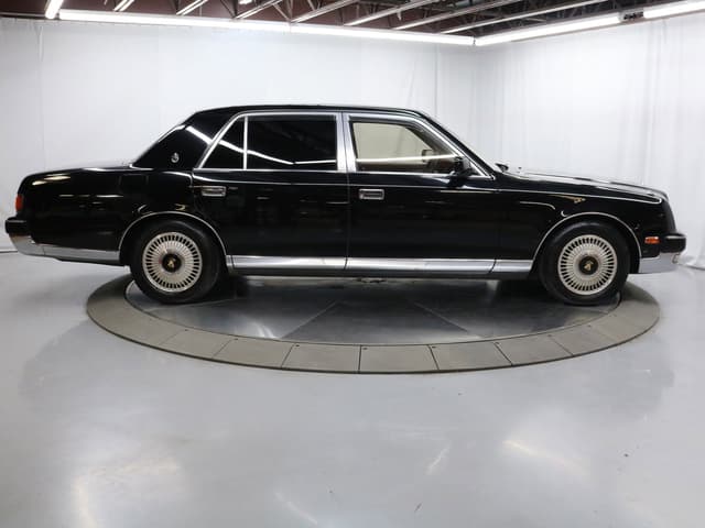 1997 Toyota Century JDM car for sale — photo 8 of 25