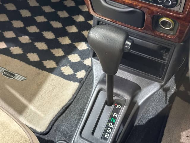 2001 Daihatsu Mira JDM car for sale — photo 19 of 25