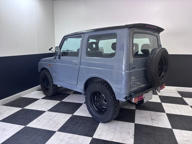 1997 Suzuki Jimny JDM car for sale — photo 11 of 19