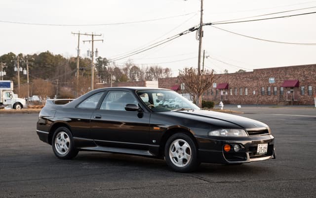 1996 Nissan Skyline JDM car for sale — photo 5 of 12
