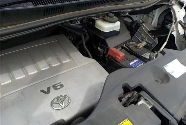 2008 Toyota Alphard JDM car for sale — photo 5 of 10