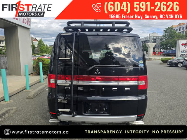 2007 Mitsubishi Delica JDM car for sale — photo 7 of 21