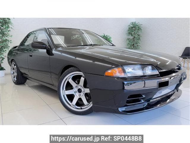 1990 Nissan Skyline JDM car for sale — photo 2 of 3
