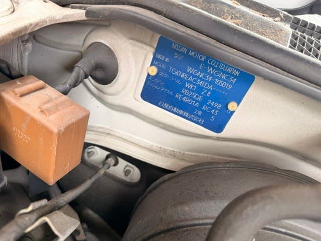 1997 Nissan Stagea JDM car for sale — photo 13 of 19