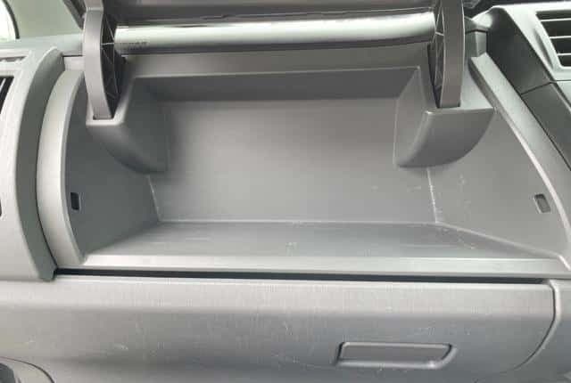 2011 Toyota Prius JDM car for sale — photo 6 of 25