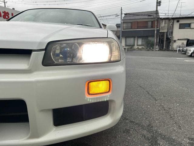 1999 Nissan Skyline JDM car for sale — photo 5 of 16