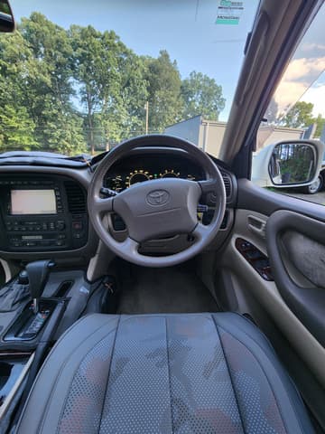 2001 Toyota Land Cruiser JDM car for sale — photo 11 of 25