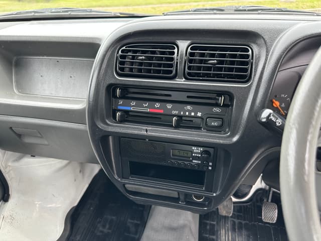 2001 Suzuki Carry JDM car for sale — photo 14 of 16