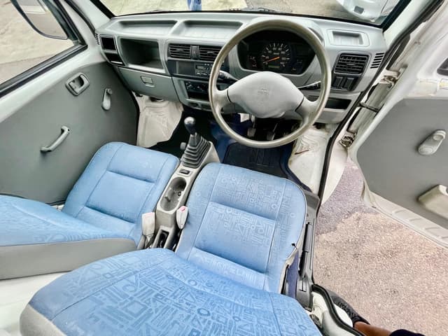 1999 Mitsubishi Minicab JDM car for sale — photo 15 of 25