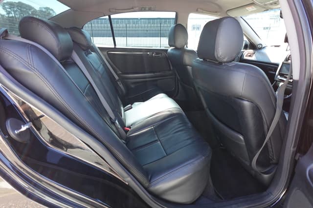 2000 Toyota Aristo JDM car for sale — photo 16 of 18
