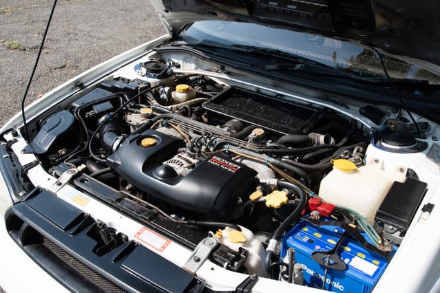 1996 Subaru Legacy JDM car for sale — photo 12 of 15