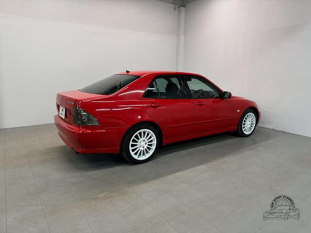 1999 Toyota Altezza JDM car for sale — photo 19 of 25