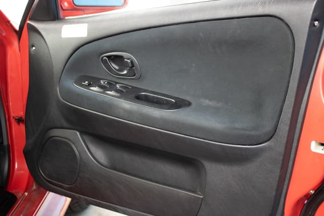 2000 Mitsubishi Lancer Evolution JDM car for sale — photo 20 of 25