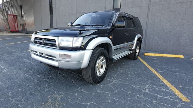 1995 Toyota Hilux Surf JDM car for sale — photo 2 of 14