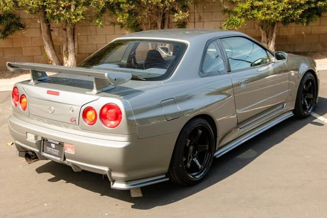 2000 Nissan Skyline JDM car for sale — photo 11 of 25