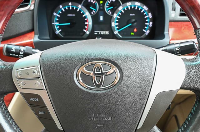 2009 Toyota Alphard JDM car for sale — photo 21 of 25