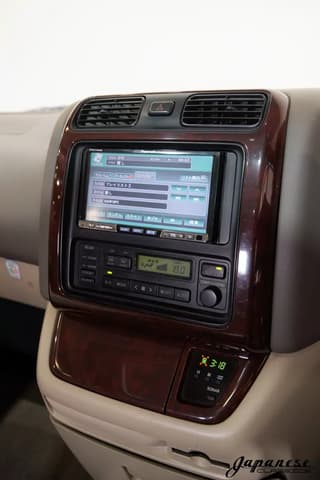 1999 Toyota Grand Hiace JDM car for sale — photo 10 of 25
