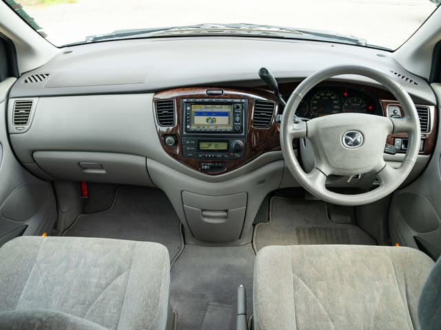 1999 Mazda Mpv JDM car for sale — photo 11 of 16