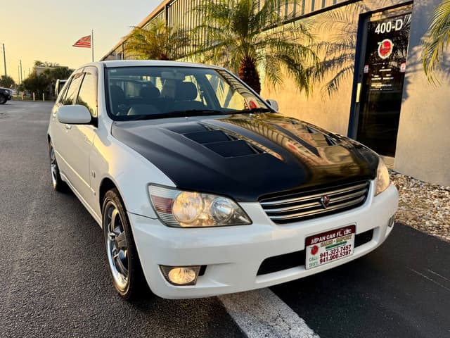 2000 Toyota Altezza JDM car for sale — photo 14 of 25