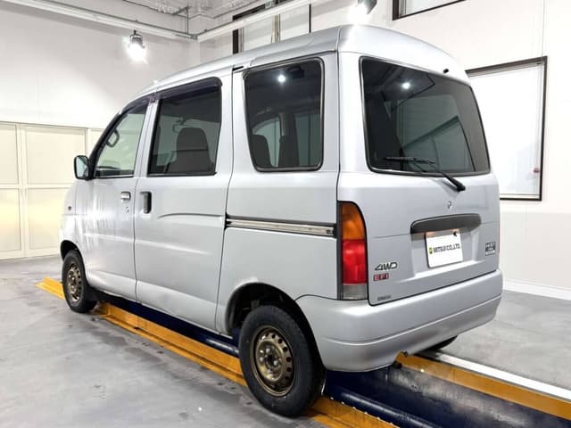 2000 Daihatsu Hijet JDM car for sale — photo 4 of 5