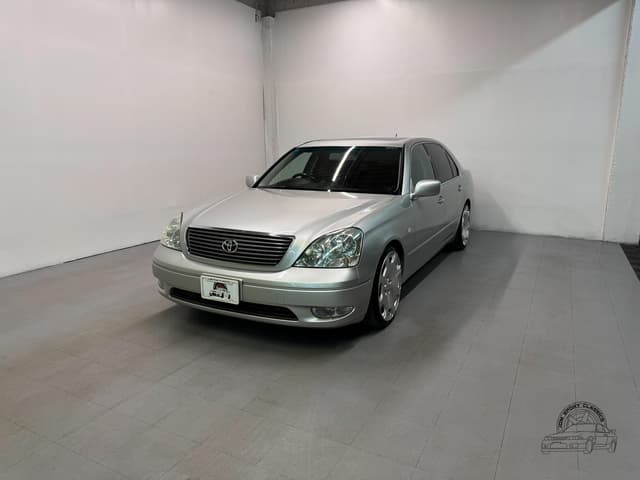 2000 Toyota Celsior JDM car for sale — photo 4 of 25
