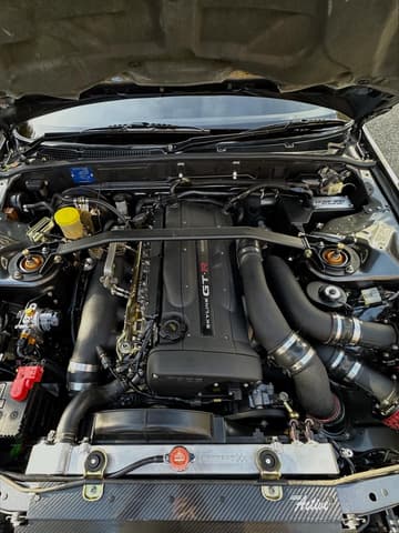 1990 Nissan Skyline JDM car for sale — photo 7 of 13