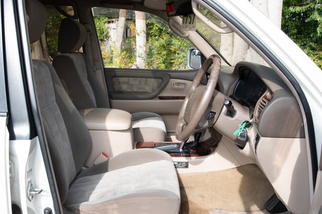 1999 Toyota Land Cruiser JDM car for sale — photo 10 of 15