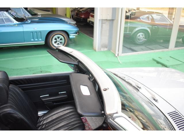1979 Mercedes-Benz SL-Class JDM car for sale — photo 13 of 25