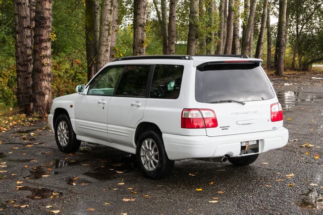 2001 Subaru Forester JDM car for sale — photo 4 of 13