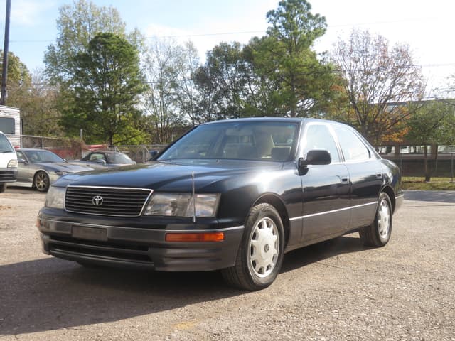 1996 Toyota Celsior JDM car for sale — photo 4 of 24