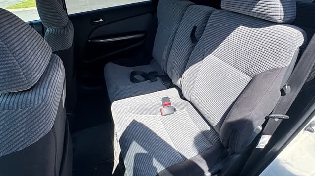 2001 Honda Stream JDM car for sale — photo 7 of 10