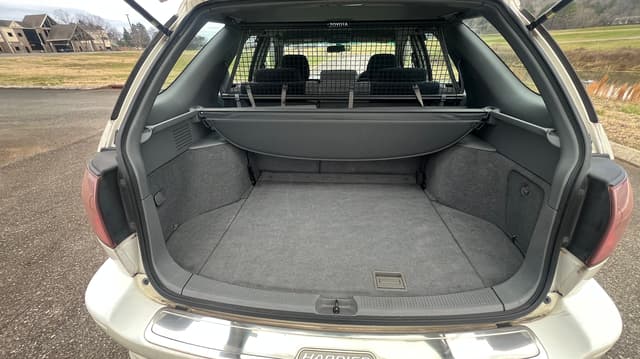 1999 Toyota Harrier JDM car for sale — photo 7 of 10