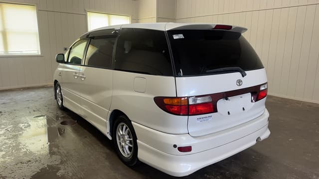 2000 Toyota Estima JDM car for sale — photo 4 of 10