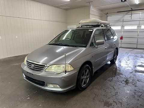 2001 Honda Odyssey JDM car for sale — photo 2 of 10