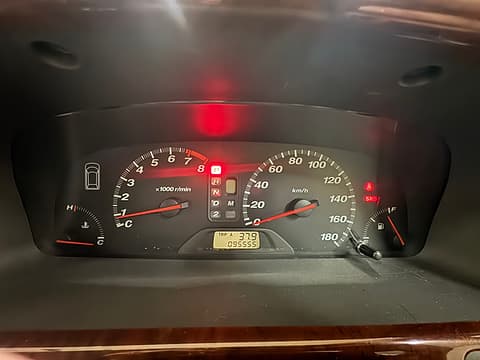 2001 Honda Odyssey JDM car for sale — photo 9 of 10