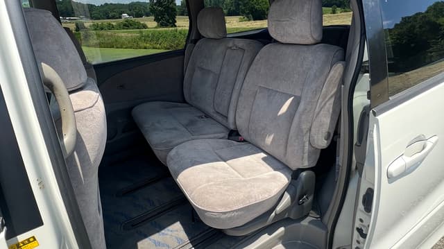 2000 Toyota Estima JDM car for sale — photo 6 of 10