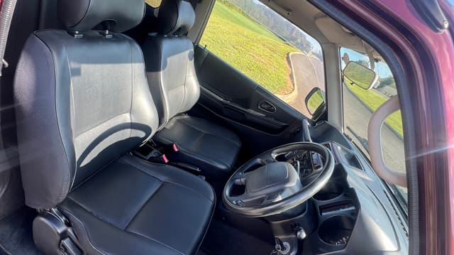 1998 Mitsubishi Pajero JDM car for sale — photo 5 of 8