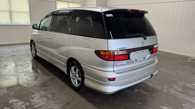 2000 Toyota Estima JDM car for sale — photo 4 of 10