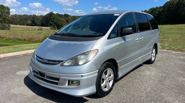 2000 Toyota Estima JDM car for sale — photo 2 of 10