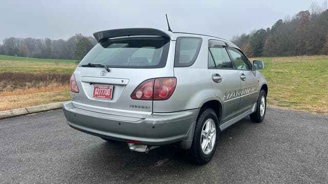 1997 Toyota Harrier JDM car for sale — photo 4 of 10