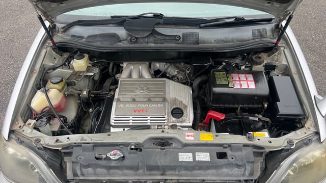 1997 Toyota Harrier JDM car for sale — photo 9 of 10