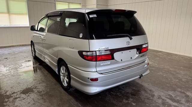 2001 Toyota Estima JDM car for sale — photo 4 of 10