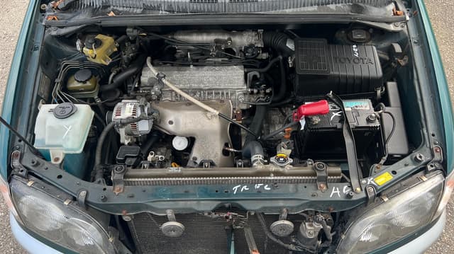 1996 Toyota Ipsum JDM car for sale — photo 9 of 9
